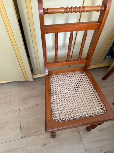 Cadeira Vintage em excelente condição