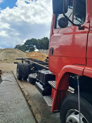 Mercedes L 1318