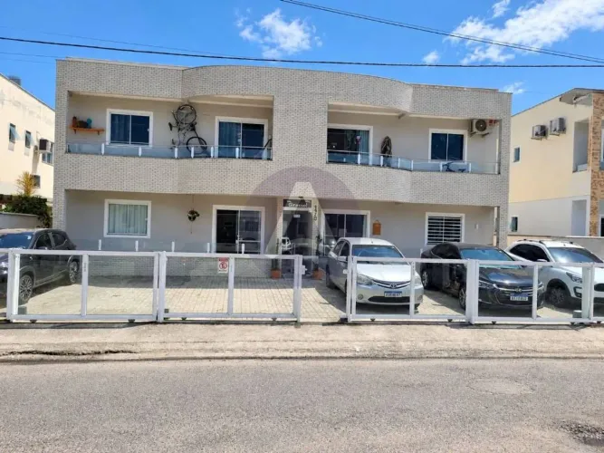 Apartamento com 3 dormitórios para alugar, 90 m² por R$ 4.800,00/mês - Campeche - Florianó