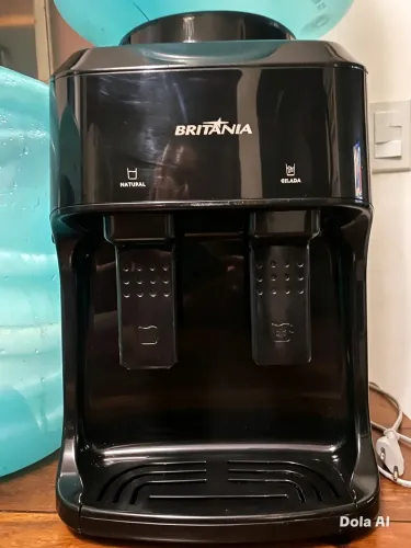 Bebedouro Britânia Bivolt + 3 garrafões