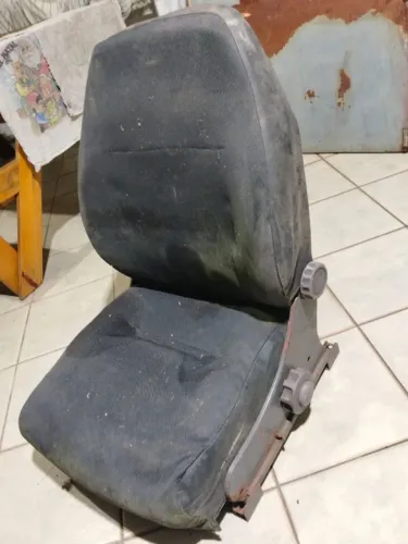 Banco Caminhão MB 709