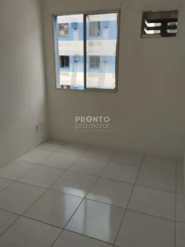 Apartamento com 2 quartos em Parque Capibaribe