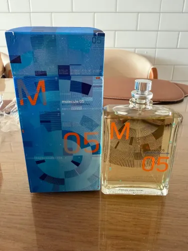 perfume molecule 05 100ml