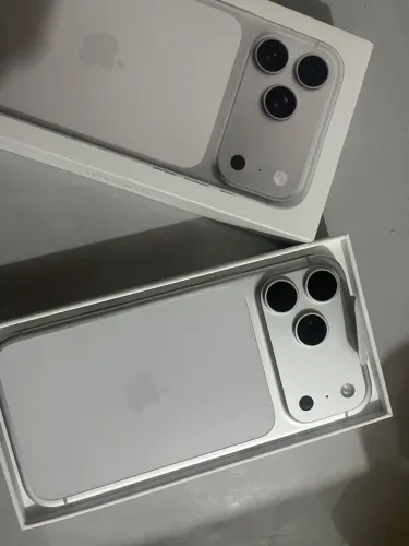 iPhone 17 Pro Max 256GB Novo (1 semana de uso) + NF e Garant