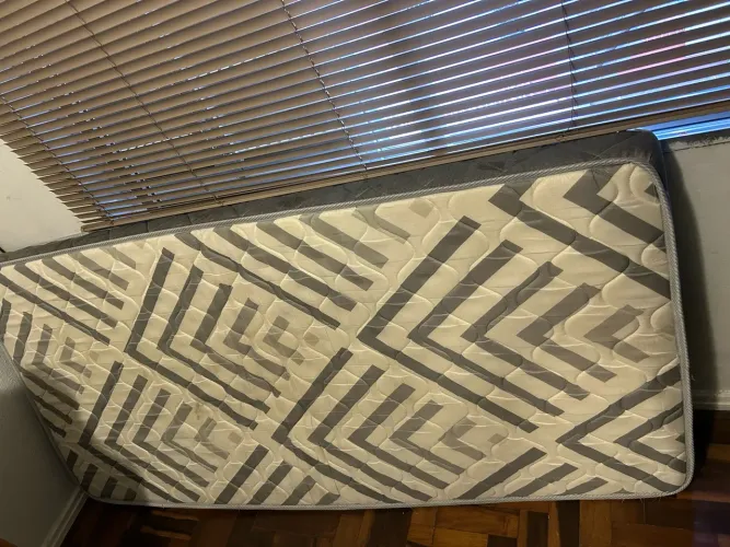 Colchão de solteiro Ortobom