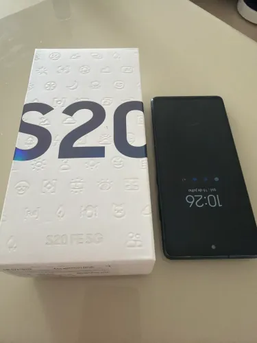 Celular Samsung S20 FE 5G - Venda ou troca por PS4