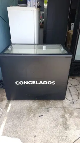 VENDO FREEZER SUPER NOVA COM GARANTIA