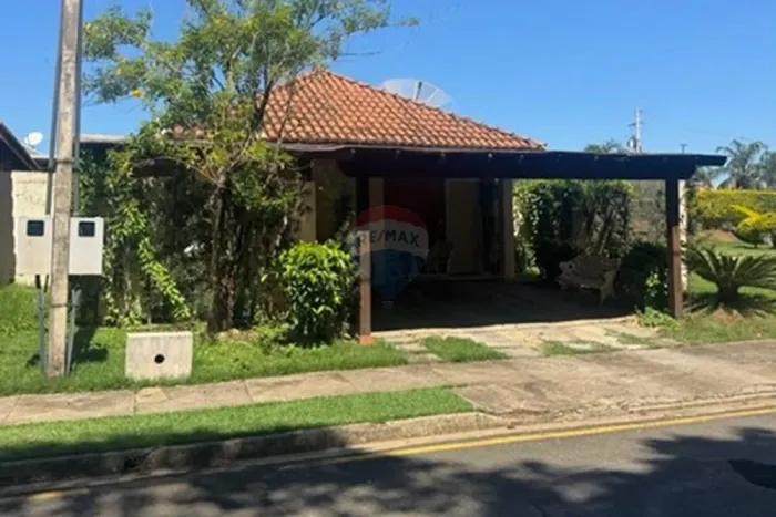 Casa à venda com 3 dormitórios no condomínio Quinta das Laranjeiras em Jaguariúna sp