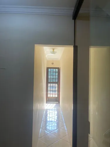 Casa, Residencial, 4 dormitório(s), 3 vaga(s) de garagem - 264m²