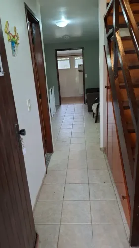 Casa em Condomínio na Estância Árvore da Vida - 2 quartos, 1 suíte, 2 salas, 2 banheiros,