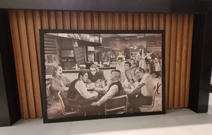 Quadro Decorativo Poster Vilões Espaço Gourmet Bar Lanchonete - 102x74 cm