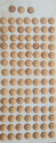 100 Rosetas Torneadas em Cerejeira Diâmetro 30mm e Altura de 13mm