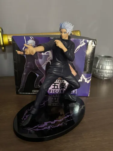 Figure Satoru Gojo Taito Original