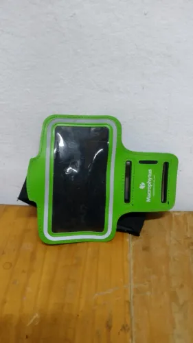 Braçadeira Esportiva Porta Celular Para Corrida e Academia - Verde