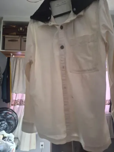 Camisa de sarja com capus
