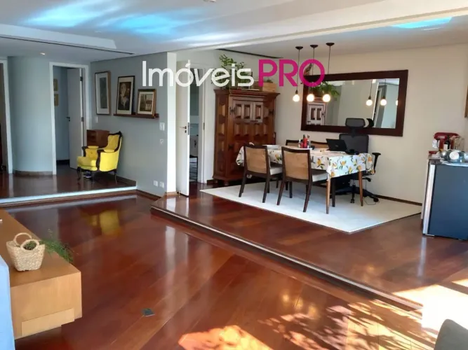 Apartamento a venda a 5min do Paineiras com 256m2, 3 suites, 3 vagas e varanda com churras