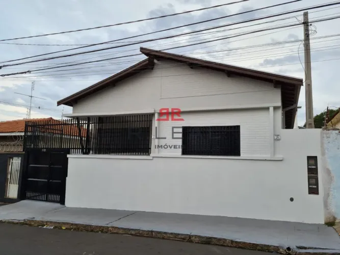Casa com 4 quartos para venda no bairro Vila São João da Boa Vista em Bauru, SP