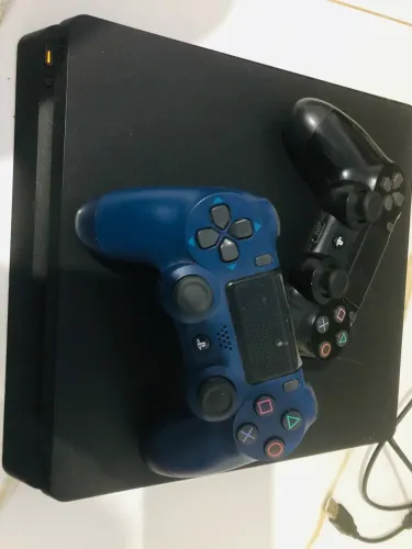 Ps4 slim