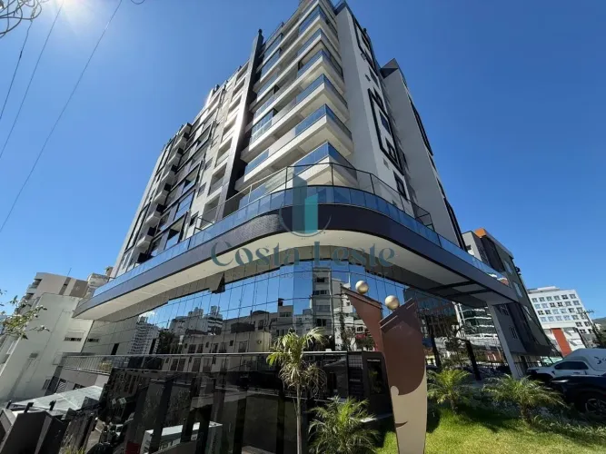 Excelente apartamento na Trindade