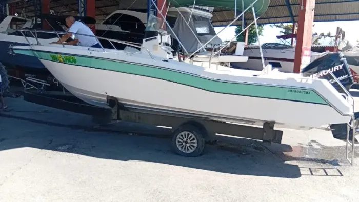 Lancha Wellcraft 22 pés