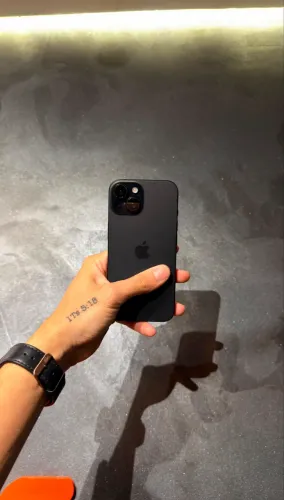 iPhone 15 256gb