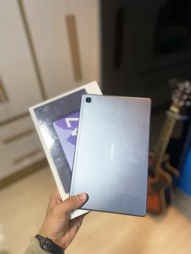 Tablet Samsung Tab A7 64GB (Aceita Chip) - Tela 10" - Completo