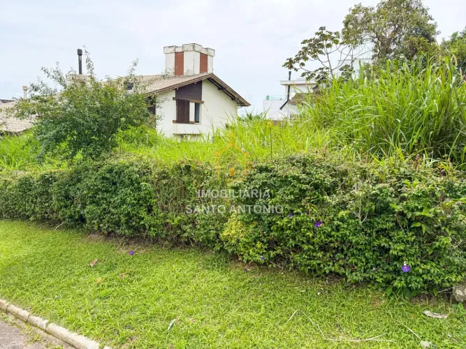TERRENO EM CONDOMÍNIO FECHADO COM VISTA PARA O MAR EM CACUPÉ