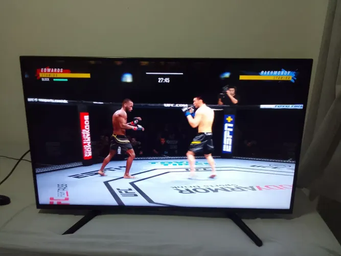 Vendo Tv Sony 4k 43 polegadas para Macaé e região 