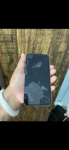 iPhone 12 e IPhone 8 Plus