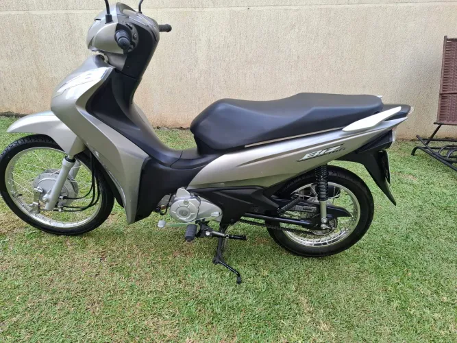 BIZ EX 2024 TROCI POR CARRO