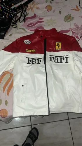 Jaqueta Ferrari