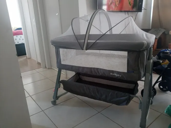 Vendo berço kababy