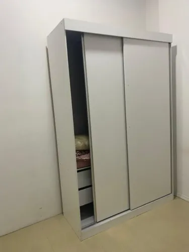 Guarda-roupa duas portas