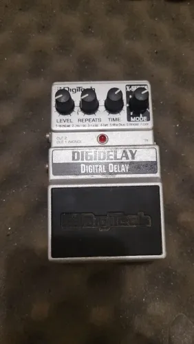 Pedal DigiDelay X-Series - Digitech com Caixa e Manual - Delay Digital