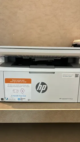 impressora multifuncional HP Laser Jet M140we