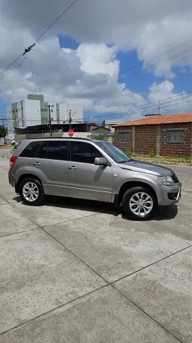 Suzuki Grand Vitara 2.0 16V 4x2/4x4 5P Aut. 2015