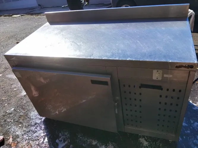 Balcão refrigerado freezer uma porta