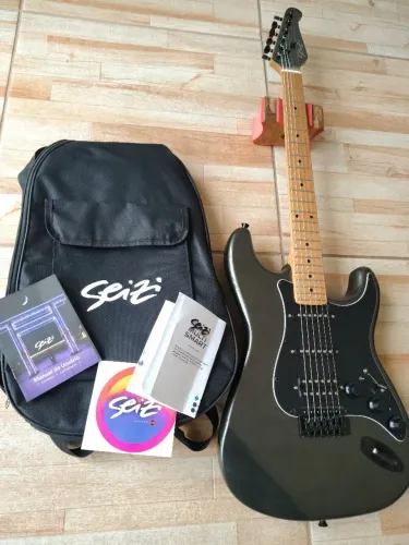 Guitarra Seizi Multi Smart Metalic Black novinha!!!