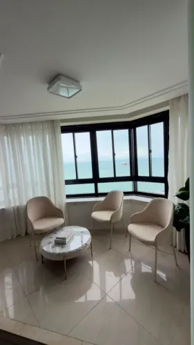 Golden Flat Beira Mar