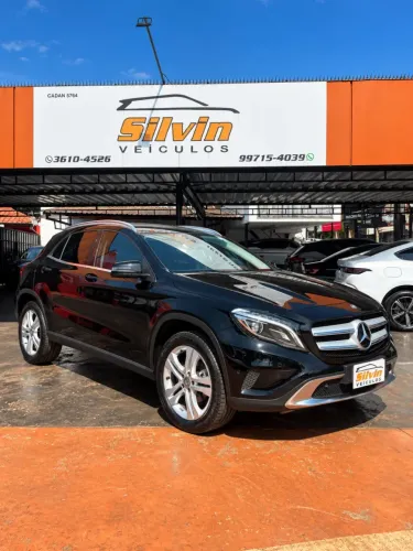 Mercedes-Benz GLA 200 Adv. 1.6/1.6 TB 16V Flex Aut. 2016