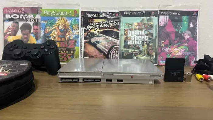 PlayStation 2 Slim Prata Completo 0.P.L + Controle + Memory Card + Jogos
