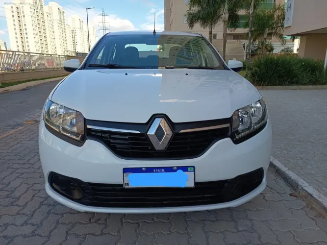 Renault Logan Expression Hi-flex 1.6 8V 4P 2016