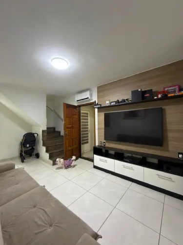 Sobrado para venda em Vila Nivi com 3 quartos, sendo 1 suíte, 100m²