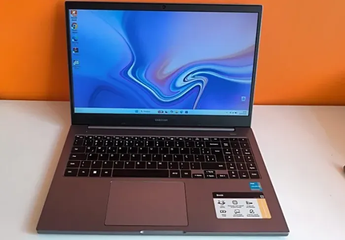 NOTEBOOK SAMSUNG INTEL 8G - 256GB - ULTRA FINO
