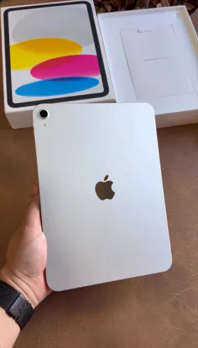 iPad 11 128GB 