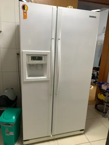 Refrigerador side by side 110V