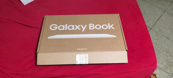 Samsung Galaxy BOOK 4