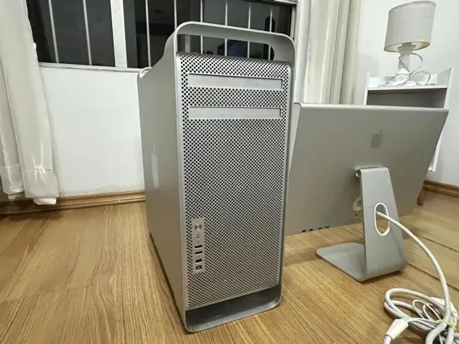 Mac Pro 3,1 A1186 Intel Xeon Quad-Core 2.8GHz | 4GB RAM LEIA O ANÚNCIO