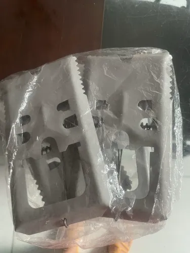 Kit com 4 ratoeiras novas!