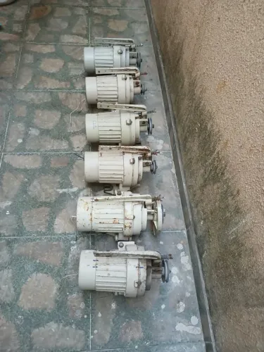 Motor completo com base